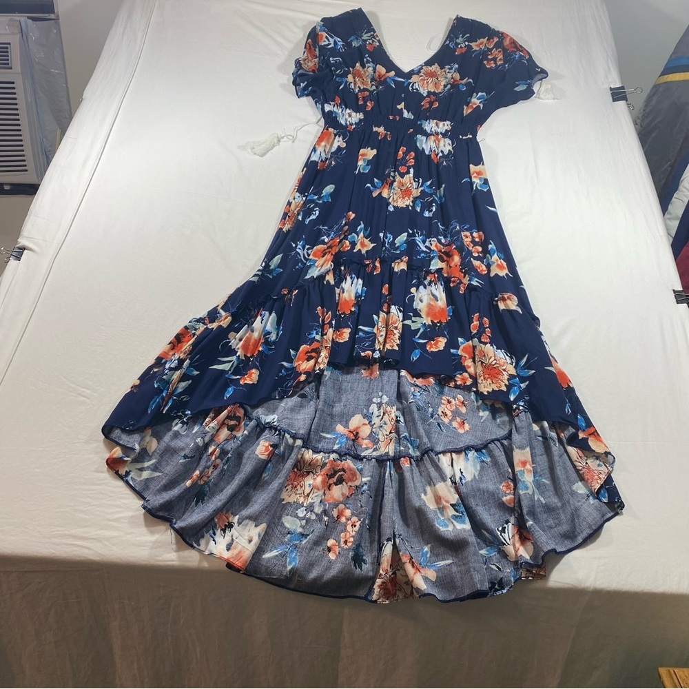 Kormei Dress Woman’s XL high low floral short sleeve 52” length smocked V neck